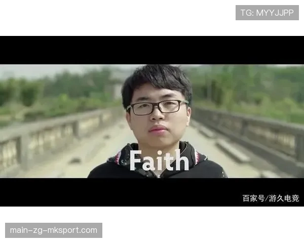 TI15上海站开幕式视觉：全息投影出的历届英雄集结，那一刻我仿佛看到了自己逝去的整个青春。✨